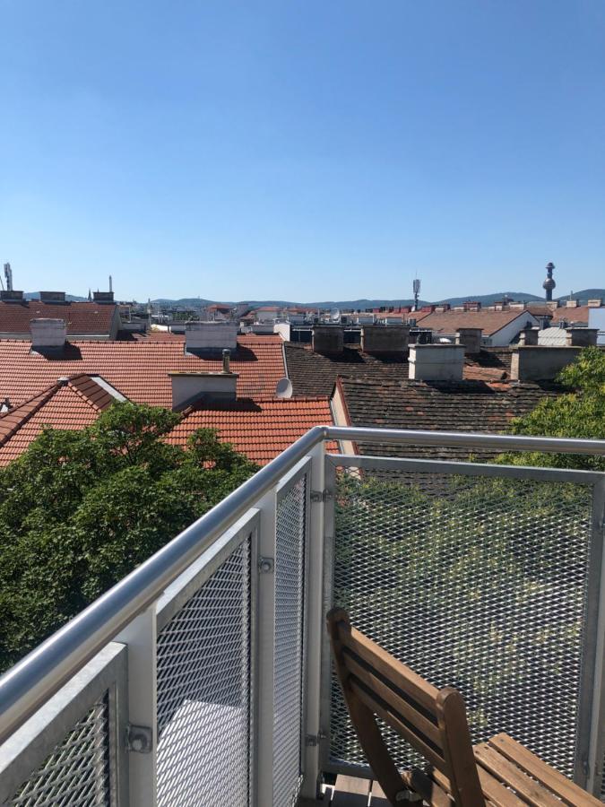 Augartenblick Penthauscombo 15/16 - Blick Zum Riesenrad Lägenhet Wien Exteriör bild