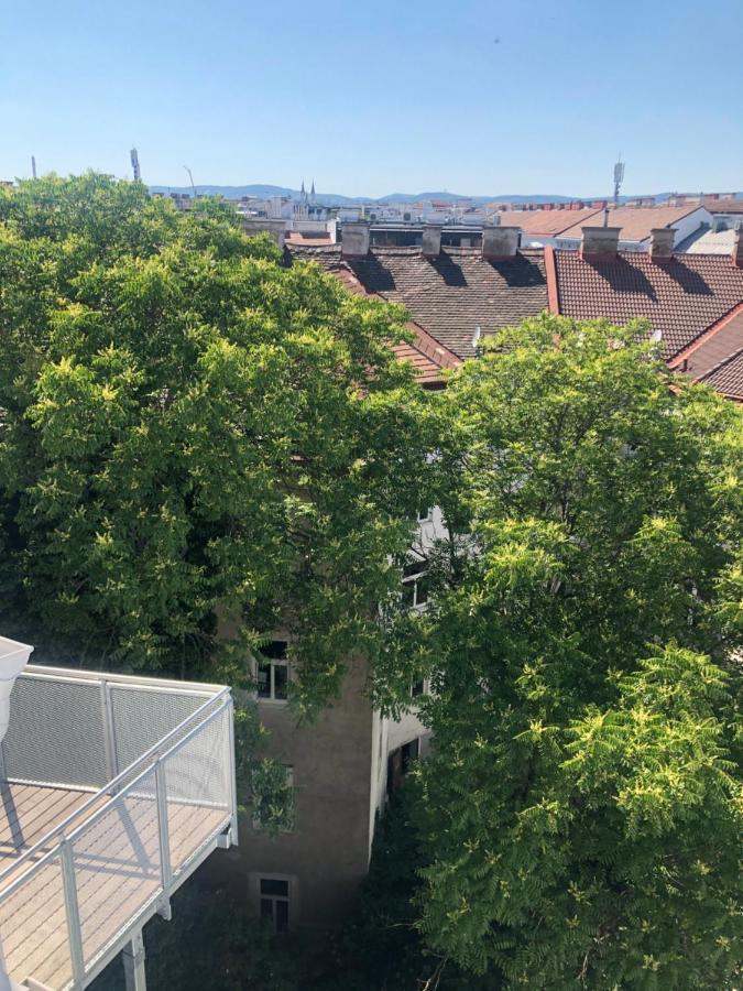 Augartenblick Penthauscombo 15/16 - Blick Zum Riesenrad Lägenhet Wien Exteriör bild
