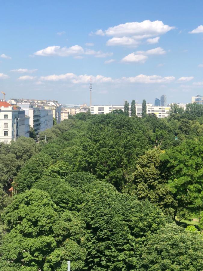 Augartenblick Penthauscombo 15/16 - Blick Zum Riesenrad Lägenhet Wien Exteriör bild